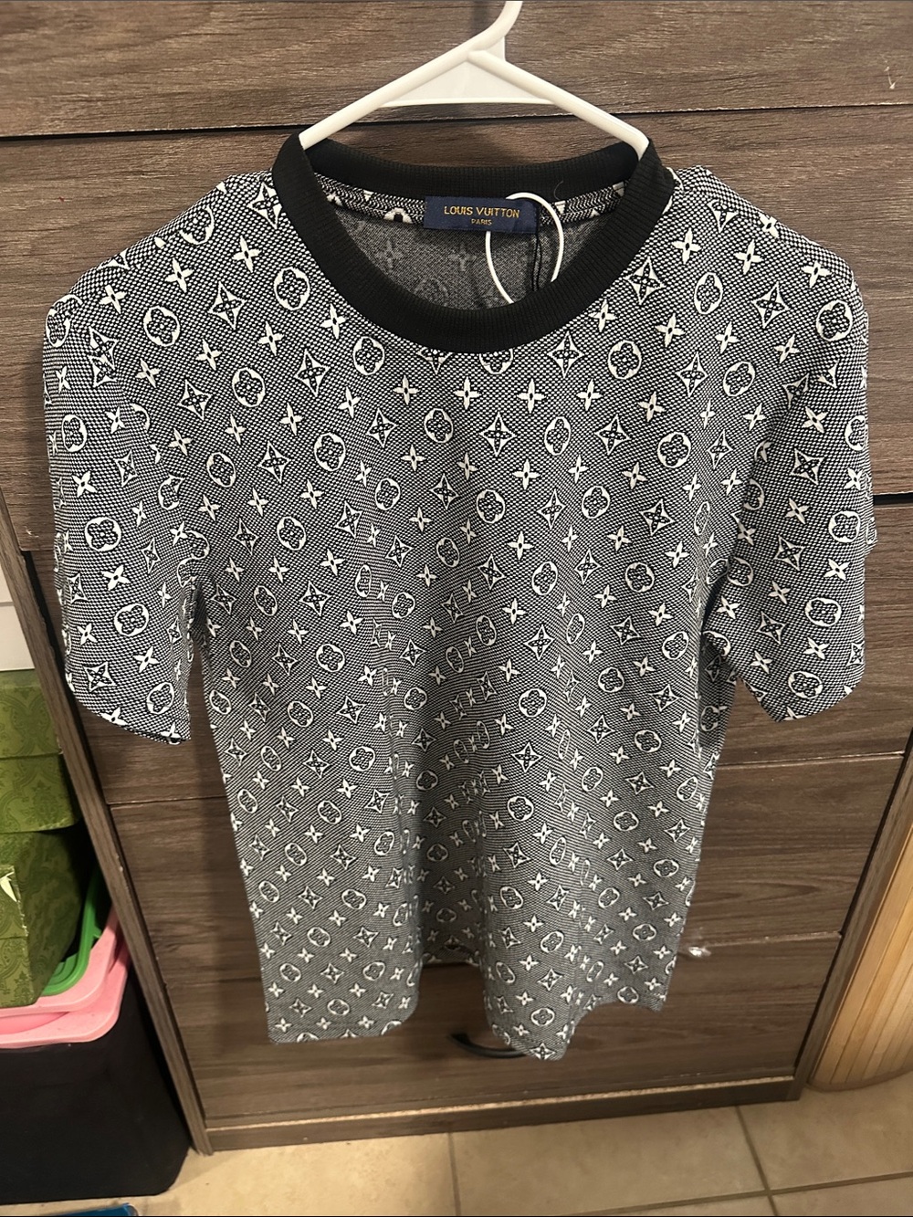 Women’s Short Sleeve Tee size M